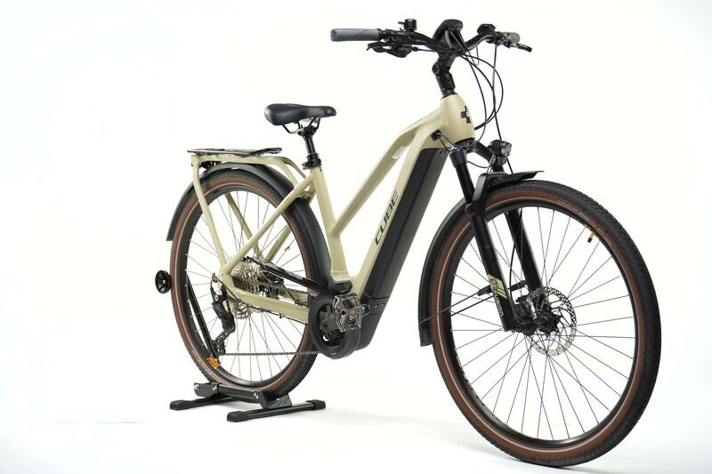 Cube Kathmandu Hybrid Pro (2021) | Low Entry | beige | 28" | 50 cm | 100 - 500 km | 11 Gänge | 650 Wh 4