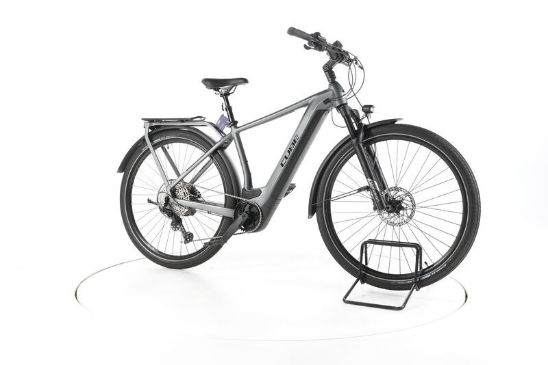 Cube Kathmandu Hybrid Pro 2022 | grey | 28" | 50 cm | < 500 km, image 1 of 4