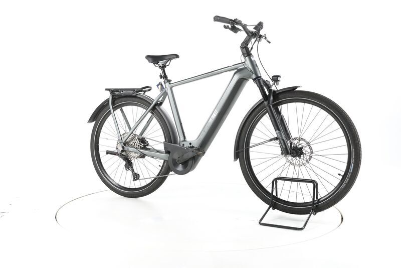 Cube Kathmandu Hybrid Pro 2023 | cinzento | 28" | 58 cm | 500 - 3000 km, image 1 of 4