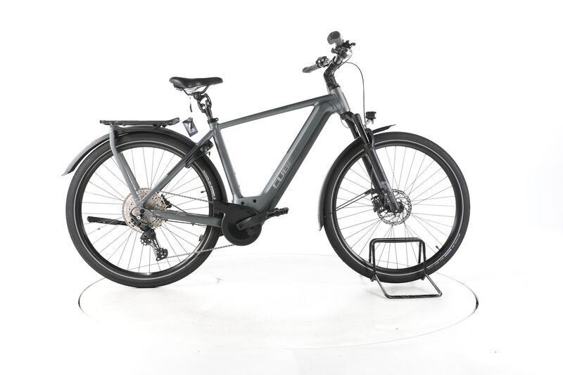 Cube Kathmandu Hybrid Pro 2023 | šedá | 28" | 54 cm | 500 - 3000 km, image 1 of 5