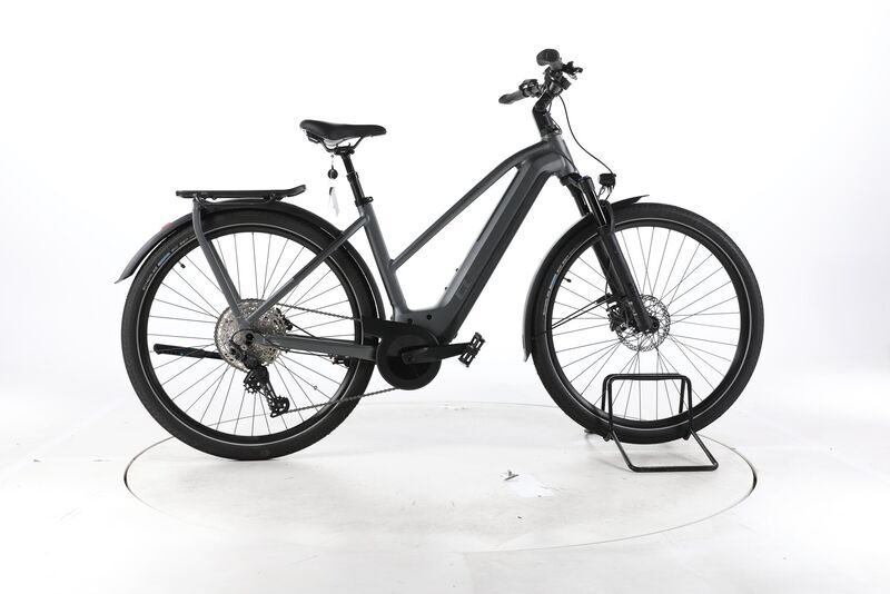 Cube Kathmandu Hybrid Pro 2023 | šedá | 28" | 50 cm | < 500 km, image 1 of 5