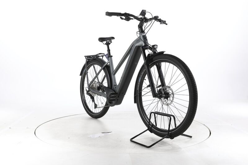 Cube Kathmandu Hybrid Pro 2023 | šedá | 28" | 50 cm | < 500 km, image 3 of 5