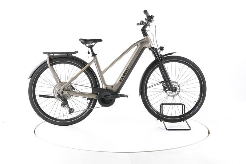 Cube Kathmandu Hybrid Pro 2023 | béžová | 28" | 50 cm | > 3000 km, image 1 of 5