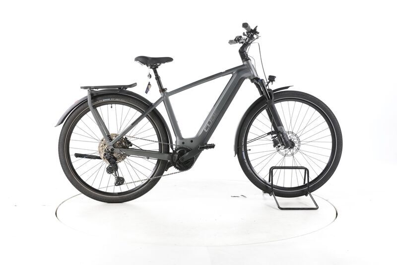 Cube Kathmandu Hybrid Pro 2024 | šedá | 28" | 50 cm | > 3000 km, image 1 of 5