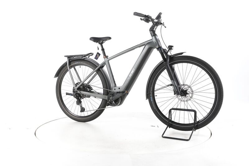 Cube Kathmandu Hybrid Pro 2024 | šedá | 28" | 50 cm | > 3000 km, image 2 of 5