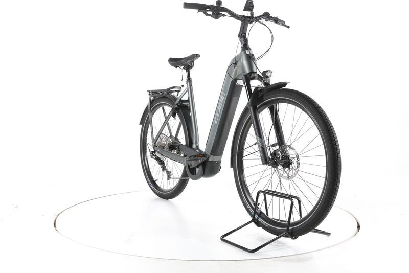 Cube Kathmandu Hybrid dla 750 2023 | szary | 28" | 58 cm | 500 - 3000 km, image 3 of 5