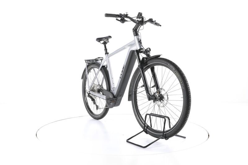 Cube Kathmandu Hybrid SL (2022) | Diamante | argento | 28" | L | 58 cm | 500 - 3000 km | Performance Line CX 2