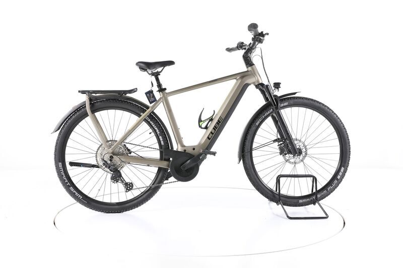 Cube Kathmandu Hybrid SLT (2022) | Diamant | goud/zwart | 28" | 54 cm | M | > 3000 km 1