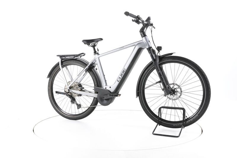 Cube Kathmandu Hybrid SLX 2023 | argent | 28" | 54 cm | 500-3000 km 1