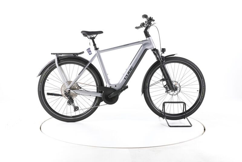 Cube Kathmandu Hybrid SLX 2023 | silver | 28" | 58 cm | 500 - 3000 km, image 1 of 5