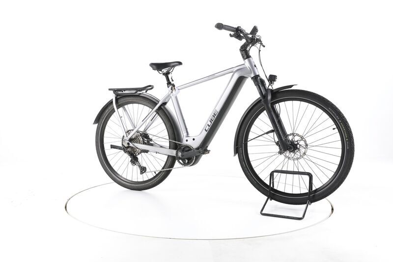 Cube Kathmandu Hybrid SLX 2023 | srebrny | 28" | 54 cm | > 3000 km, image 2 of 5