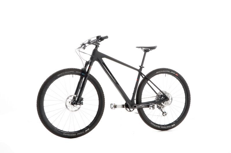 Cube Reaction C62 (2019) | Diamond | black matte | 48 cm 4