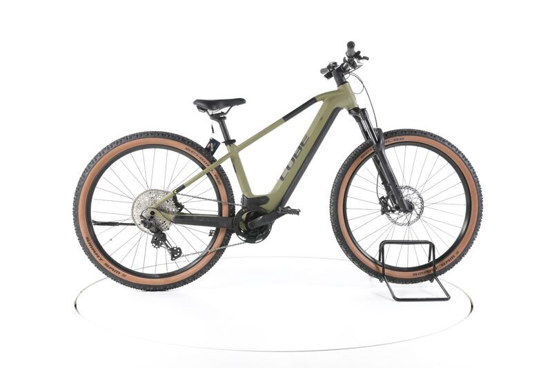 Cube Reaction Hybrid Race (2023) | Diamant | grün | 29" | M | < 500 km | 750 Wh 5