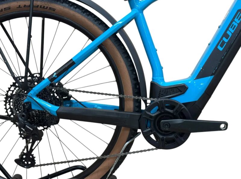 Cube Reaction Hybrid Pro (2022) | Diamant | blau | 29" | L | > 3000 km | 625 Wh | Schwalbe Smart Sam schwarz/beige 3