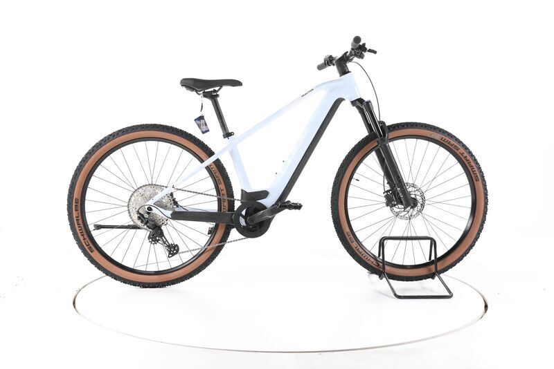 Cube Reaction Hybrid pro 625 2023 | bílý | 29" | M | > 3000 km, image 1 of 5