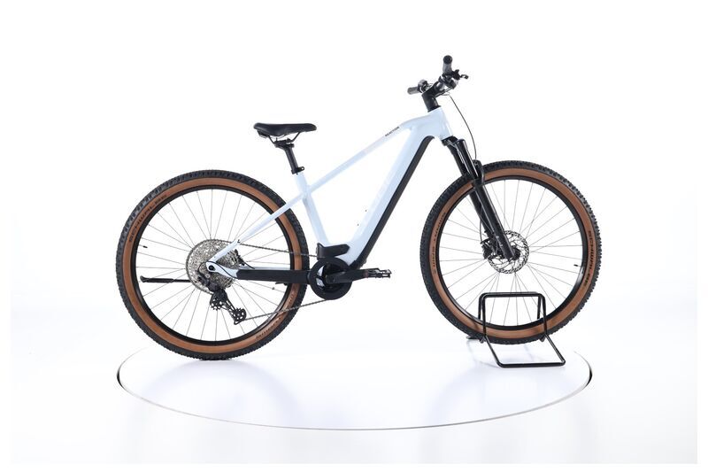 Cube Reaction Hybrid Pro (2023) | Diamond | white | 29" | XL | 1500 - 2000 km | 625 Wh 1
