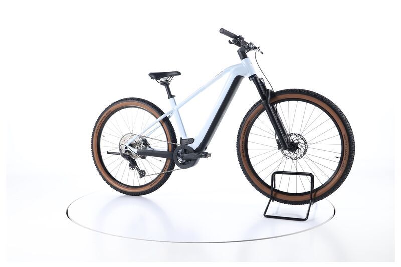 Cube Reaction Hybrid Pro (2023) | Diamond | white | 29" | XL | 1500 - 2000 km | 625 Wh 2