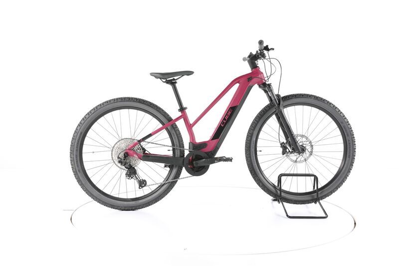 Cube Reaction Hybrid Race (2021) | Step-Through | pink | 29" | 38 cm | S | 500 - 1000 km 1