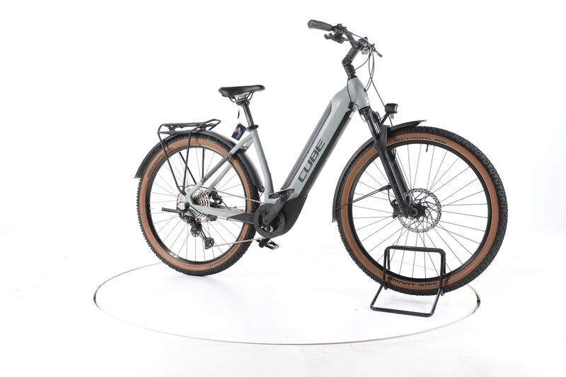 Cube Reaction Hybrid Race 2022 | grey | 27,5" | S | 500 - 3000 km, image 2 of 5