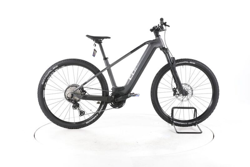 Cube Reaction Hybrid Race 2023 | šedá | 29" | L | > 3000 km, image 1 of 5