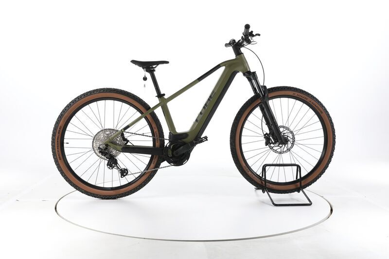 Cube Reaction Hybrid Race 2023 | zelená | 29" | M | < 500 km, image 1 of 5