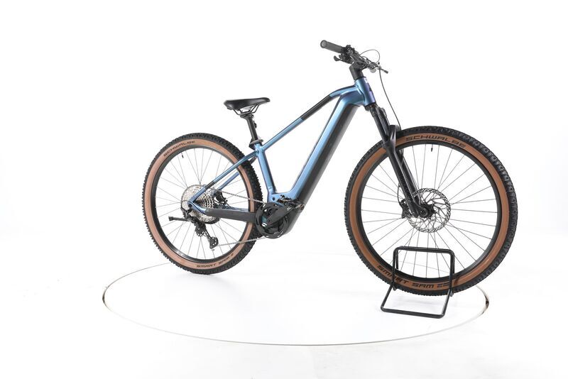 Cube Reaction Hybrid Race 2023 | azul | 29" | M | < 500 km, image 2 of 5