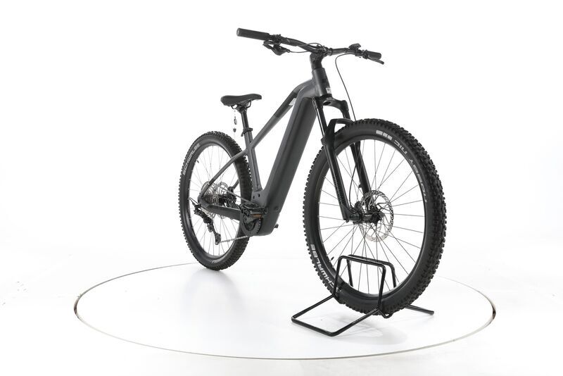 Cube Reaction Hybrid Race 2023 | černá | 29" | L | < 500 km, image 3 of 5