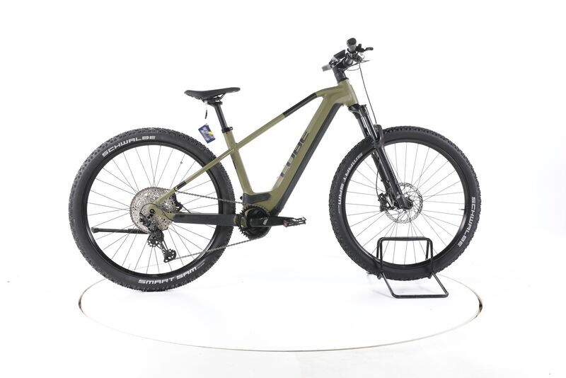 Cube Reaction Hybrid Race 2024 | green | 29" | L | 500 - 3000 km, image 1 of 5