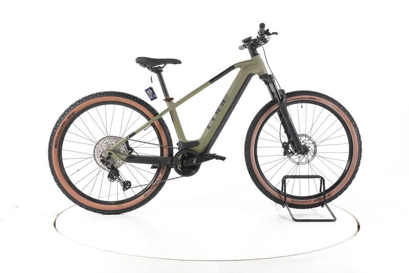 Cube Reaction Hybrid Race 2024 | verde | 29" | M | 500 - 3000 km, image 1 of 5