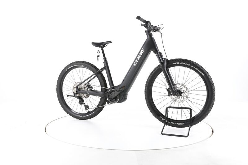 Cube Reaction Hybrid Race 2025 | negro | 29" | M | < 500 km, image 2 of 5