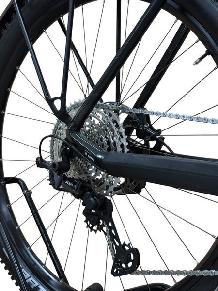 Cube Reaction Hybrid Race 625 2022 | black | 29" | XXL | >3000 km 3