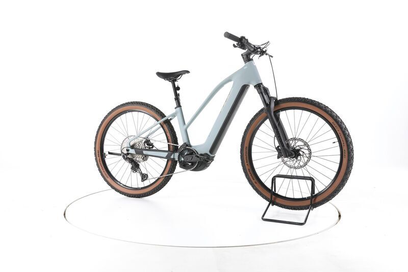 Cube Reaction Hybrid Race 800 2025 | grigio | 27,5" | S | < 500 km, image 2 of 5