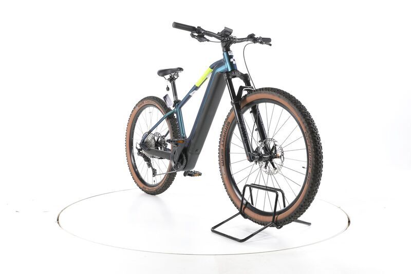 Cube Reaction Hybrid SLT 2023 | černá | 27,5" | M | < 500 km, image 3 of 5