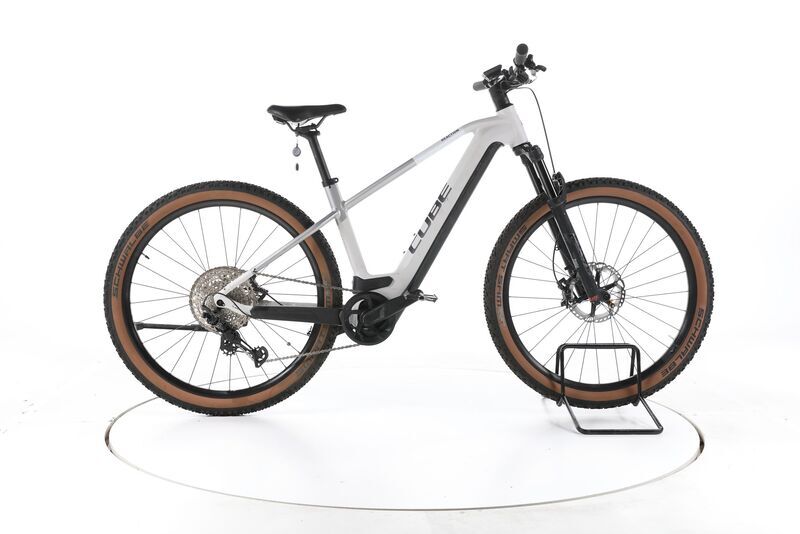 Cube Reaction Hybrid SLT 750 2023 | cinzento | 29" | L | > 3000 km, image 1 of 5