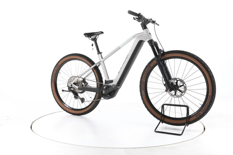 Cube Reaction Hybrid SLT 750 2023 | cinzento | 29" | L | > 3000 km, image 2 of 5