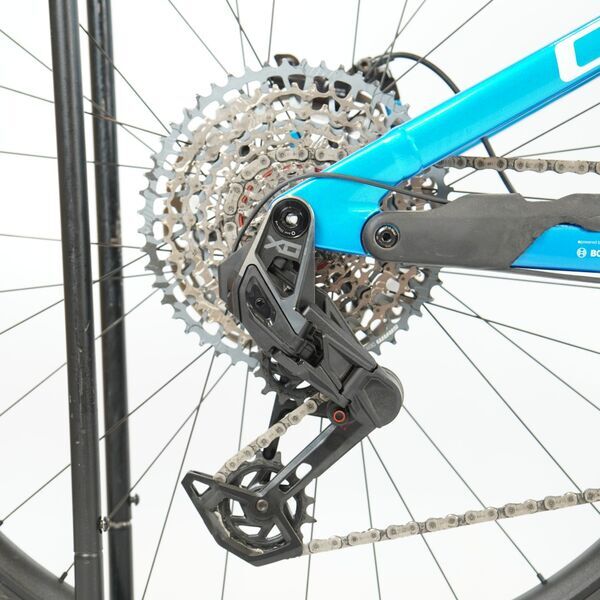 Cube Stereo Hybrid ONE44 HPC AT (2025) | Diamant | blau | 29" | 40 cm | < 500 km 2