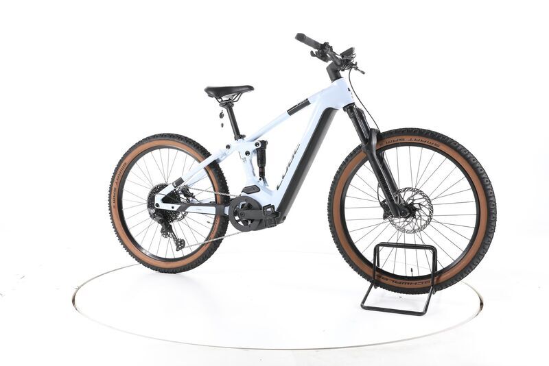 Cube Stereo Hybrid 120 Pro 2023 | blanco | 27,5" | S | < 500 km, image 2 of 5