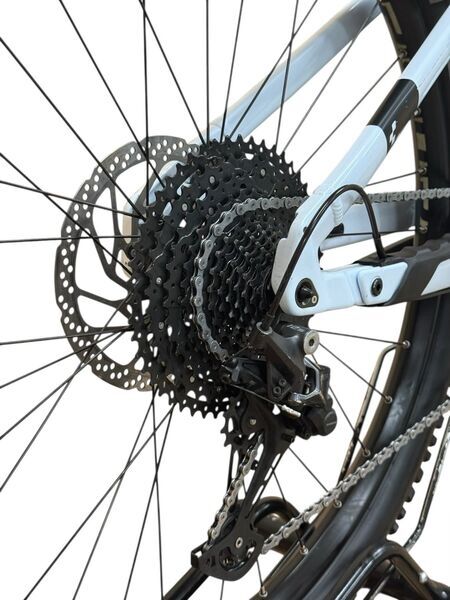 Cube Stereo Hybrid 120 Pro 625 2024 | white | 29" | L | >3000 km 4