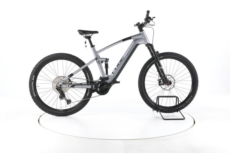 Cube Stereo Hybrid 120 Race 2023 | plata | 29" | XL | 500 - 3000 km, image 1 of 5