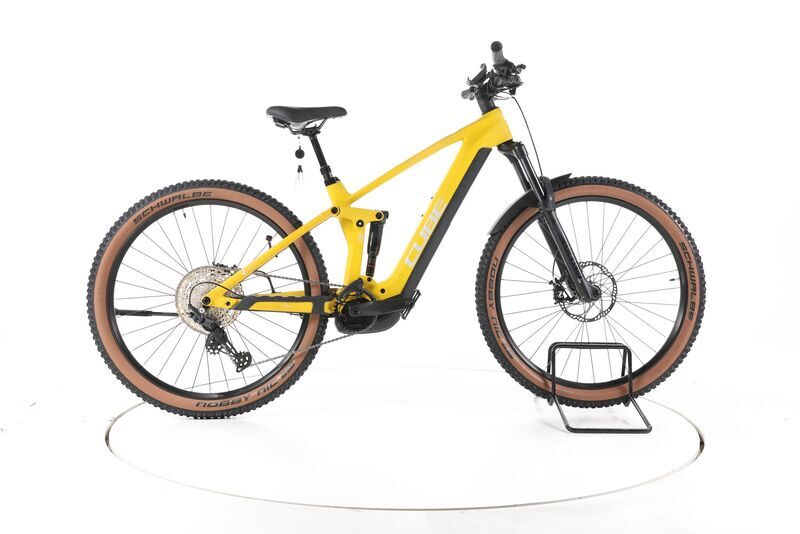 Cube Stereo Hybrid 140 HPC 2023 | jaune | 29" | M | < 500 km, image 1 of 5