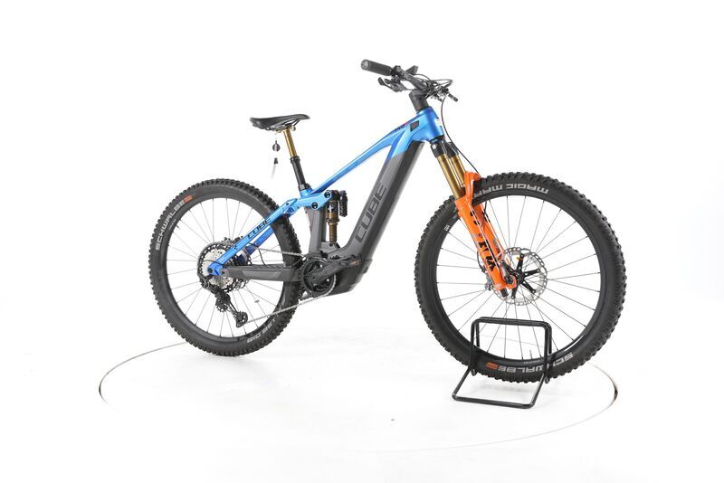 Cube Stereo Hybrid 140 HPC Actionteam 2022 | blue | 27,5" | XS | 500 - 3000 km, image 1 of 4