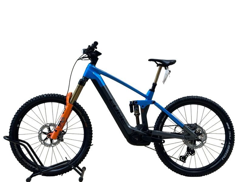 Cube Stereo Hybrid 160 HPC Actionteam 750 2024 | šedá | 27.5" | M | 500 - 3000 km, image 1 of 4