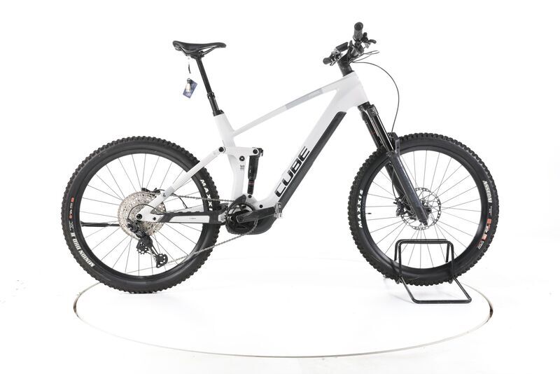 Cube Stereo Hybrid 160 HPC SLX 2023 | bílé | 27,5" | XL | < 500 km, image 1 of 5