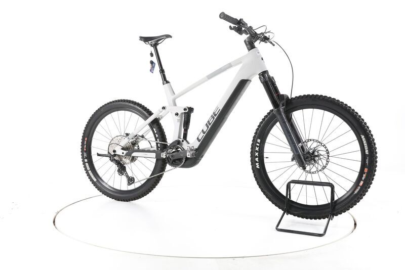 Cube Stereo Hybrid 160 HPC SLX 2023 | bílé | 27,5" | XL | < 500 km, image 2 of 5
