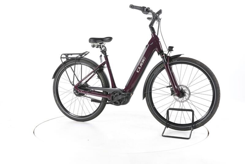 Cube SUPREME HYBRID DELUXE PRO 2025 | violeta | 28" | S | 500 - 3000 km, image 1 of 4