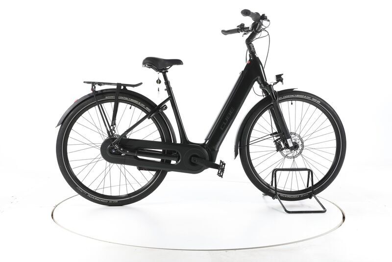 Cube Supreme Hybrid EX 625 2022 | černé | 28" | S | 500 - 3000 km, image 1 of 5