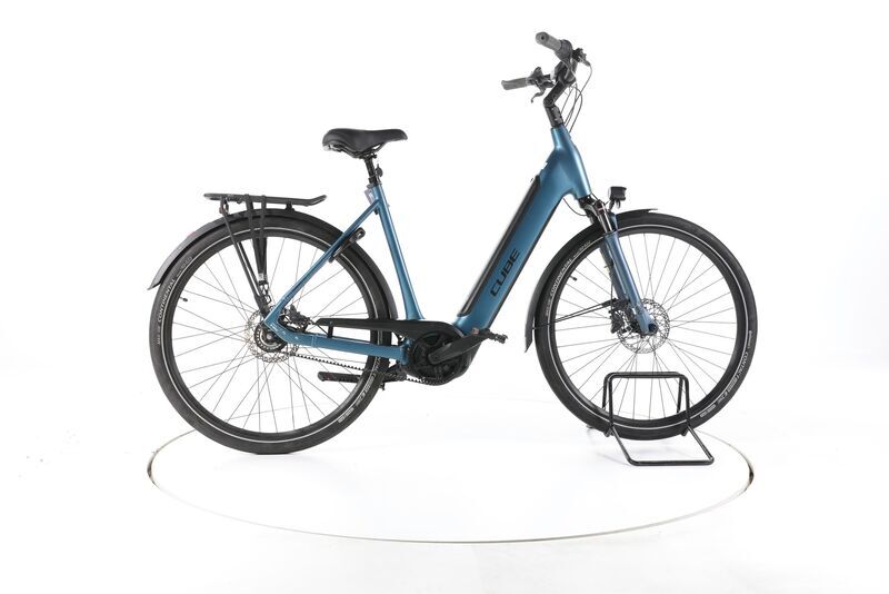 Cube Supreme Hybrid EXC 2022 | blue | 28" | 58 cm | < 500 km, image 1 of 5