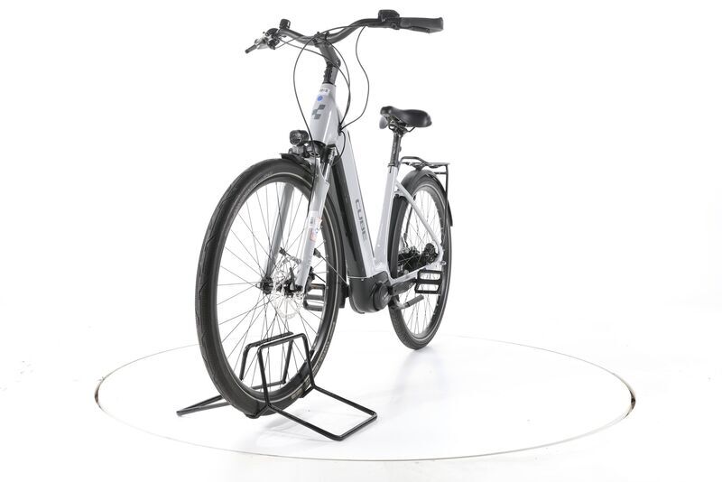 Cube Supreme Hybrid ONE 2022 | grey | 28" | 50 cm | < 500 km, image 5 of 5