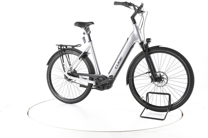 Cube Supreme Hybrid SLX 625 2023 | zilver | 28" | L | 500 - 3000 km, image 2 of 5