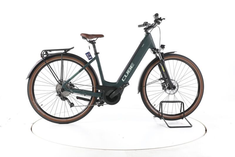 Cube Touring Hybrid One 2023 | grøn | 28" | 50 cm | 500 - 3000 km, image 1 of 5